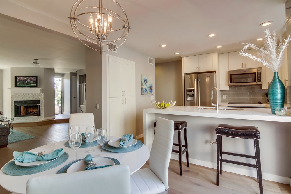 Virtual tour photo 29 of 71 for 3863 California St #2