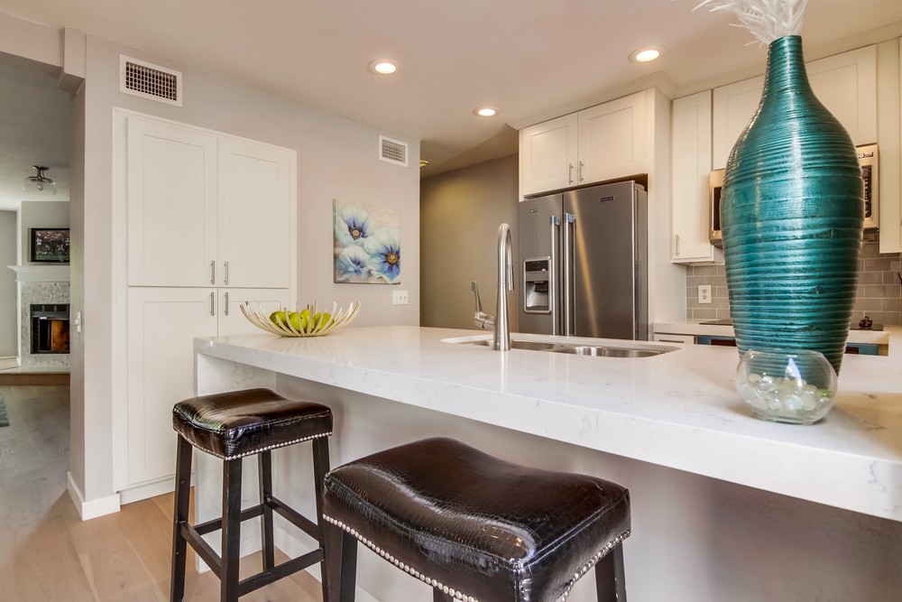 Virtual tour photo 31 of 71 for 3863 California St #2