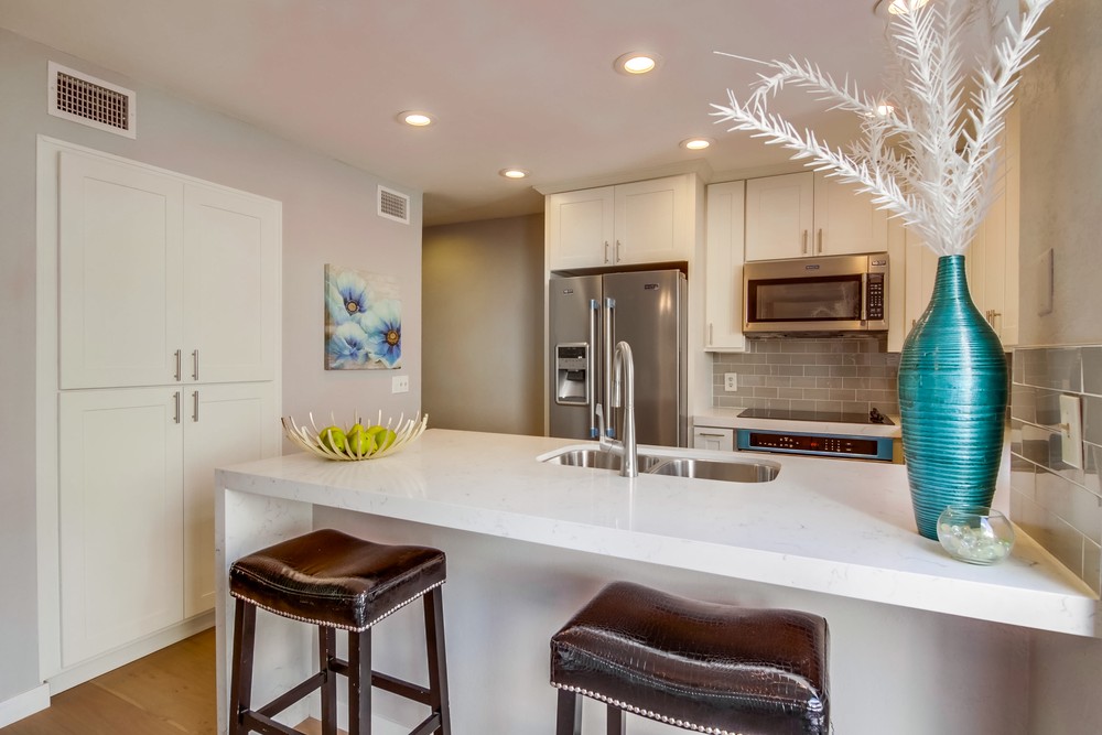 Virtual tour photo 32 of 71 for 3863 California St #2