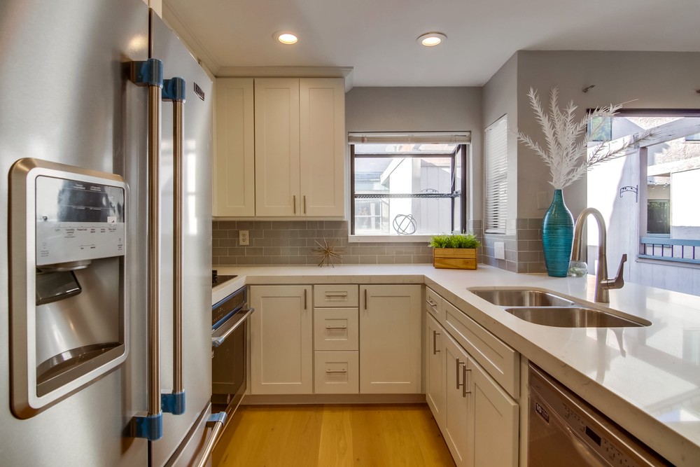 Virtual tour photo 37 of 71 for 3863 California St #2
