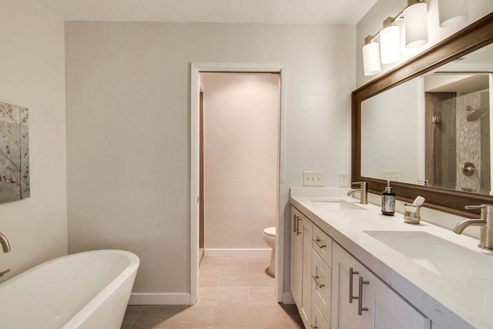 Virtual tour photo 57 of 71 for 3863 California St #2