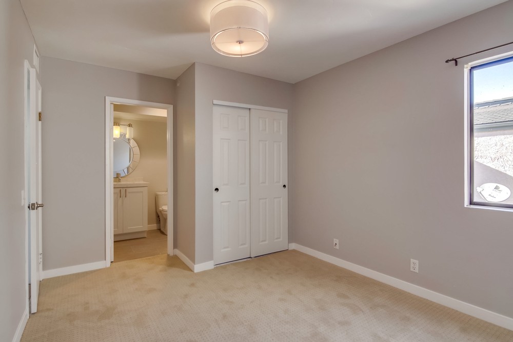 Virtual tour photo 65 of 71 for 3863 California St #2