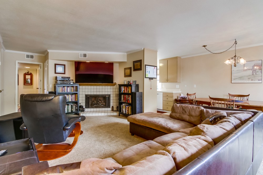 Virtual tour photo 6 of 43 for 3866 Basilone St #2