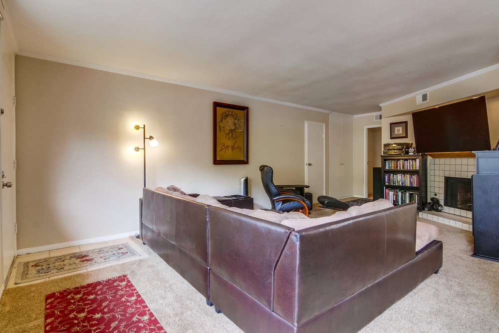 Virtual tour photo 7 of 43 for 3866 Basilone St #2