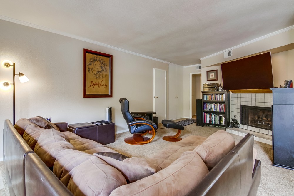 Virtual tour photo 8 of 43 for 3866 Basilone St #2