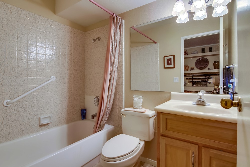 Virtual tour photo 31 of 43 for 3866 Basilone St #2