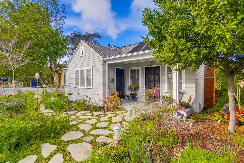 Virtual tour photo 4 of 68 for 3866 Belmont Ave