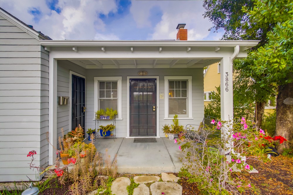 Virtual tour photo 7 of 68 for 3866 Belmont Ave