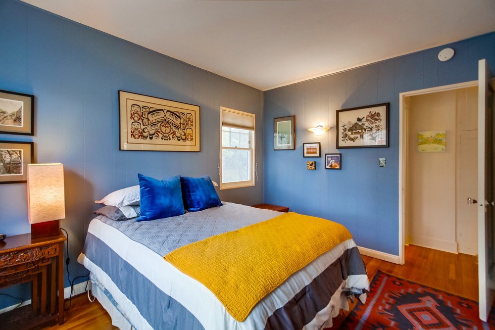 Virtual tour photo 33 of 68 for 3866 Belmont Ave