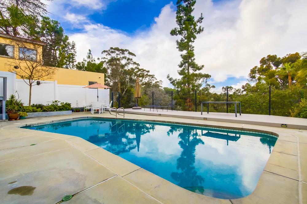 Virtual tour photo 60 of 68 for 3866 Belmont Ave