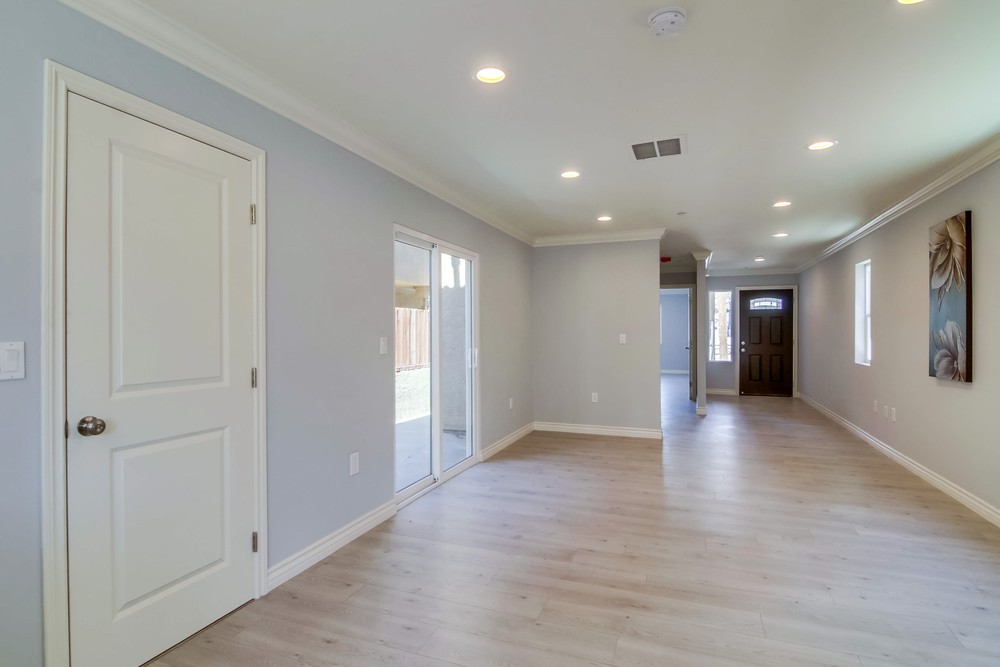 Virtual tour photo 13 of 48 for 3869 Gamma St