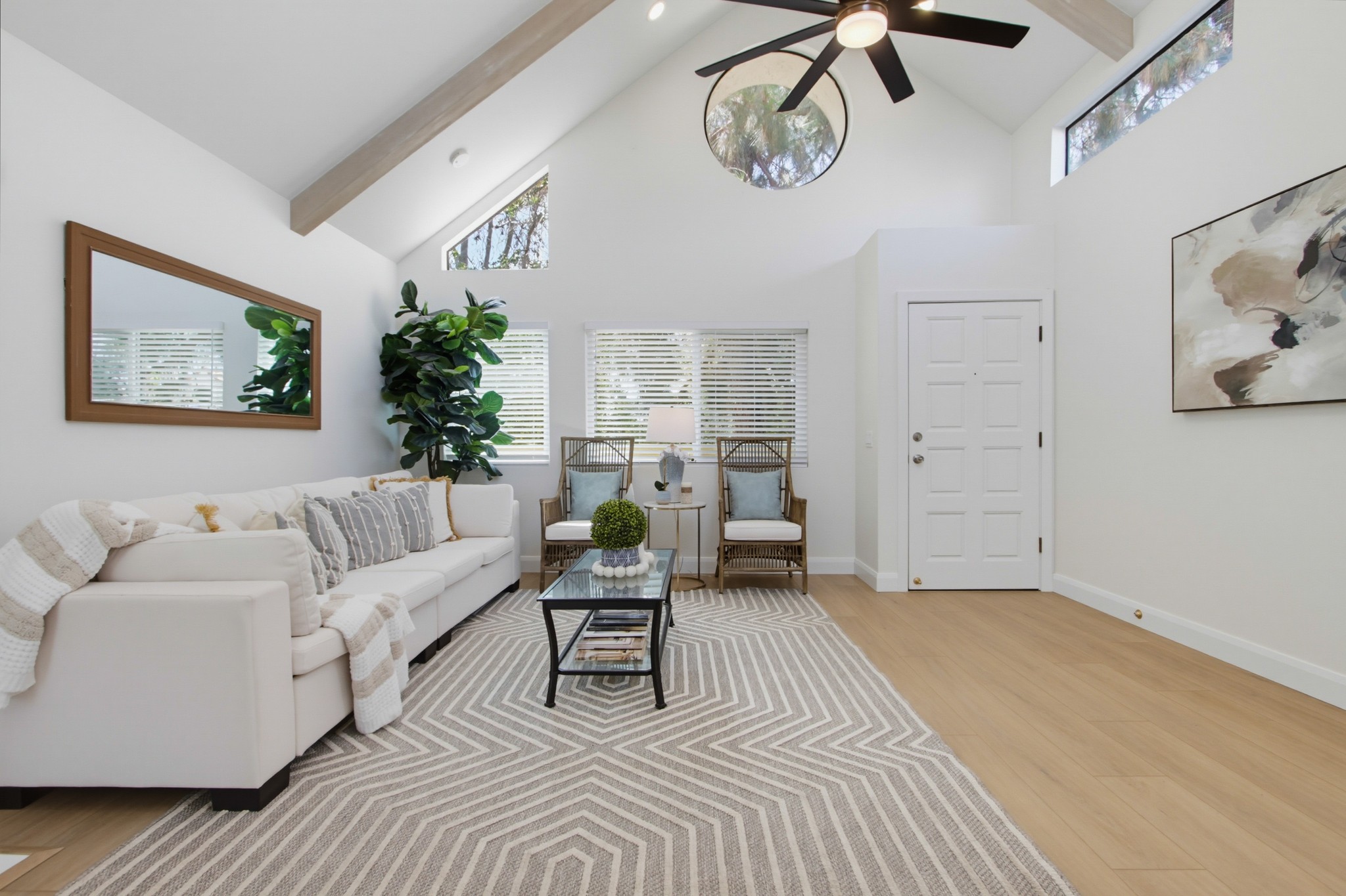 Virtual tour photo 8 of 43 for 387 N Melrose Dr Unit D