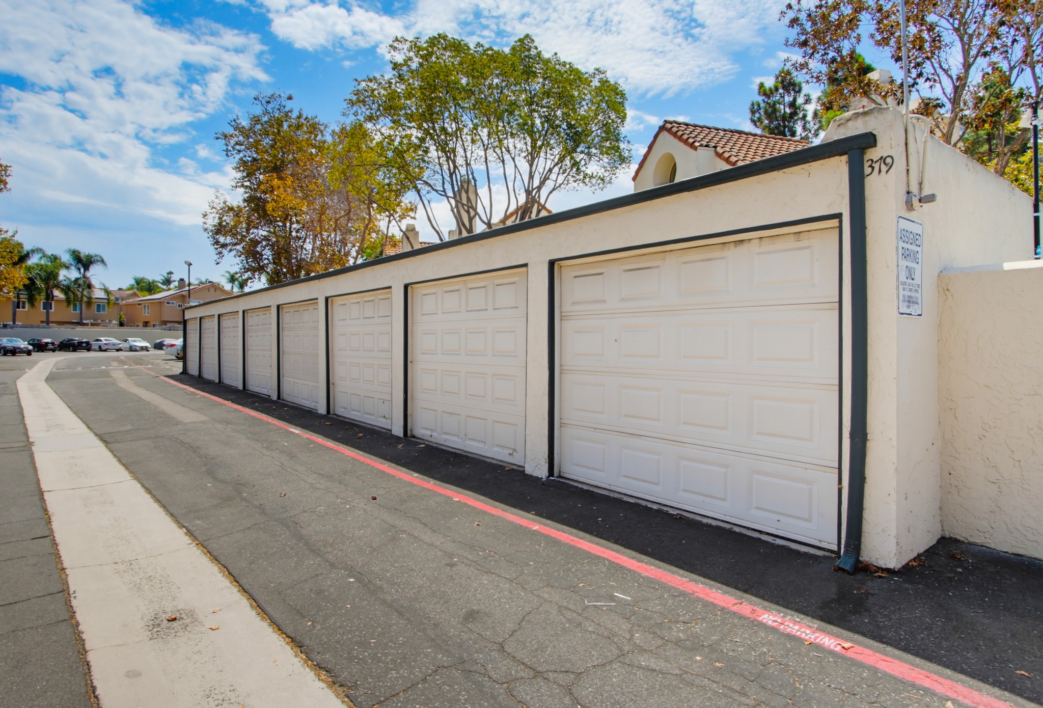Virtual tour photo 42 of 43 for 387 N Melrose Dr Unit D
