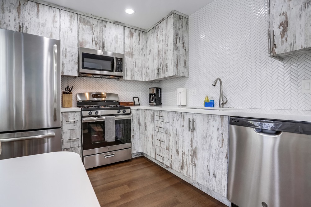 Virtual tour photo 12 of 34 for 3874 Bayside Ln #78