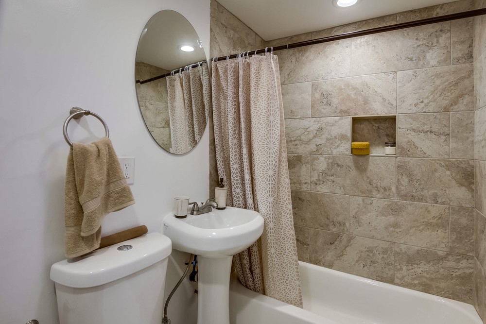 Virtual tour photo 20 of 26 for 3876 45th St