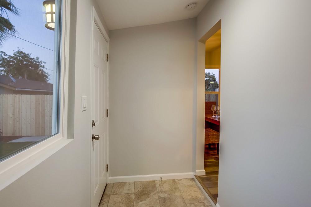 Virtual tour photo 23 of 26 for 3876 45th St