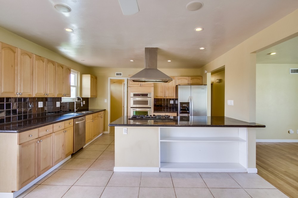 Virtual tour photo 12 of 28 for 3877 Ben St