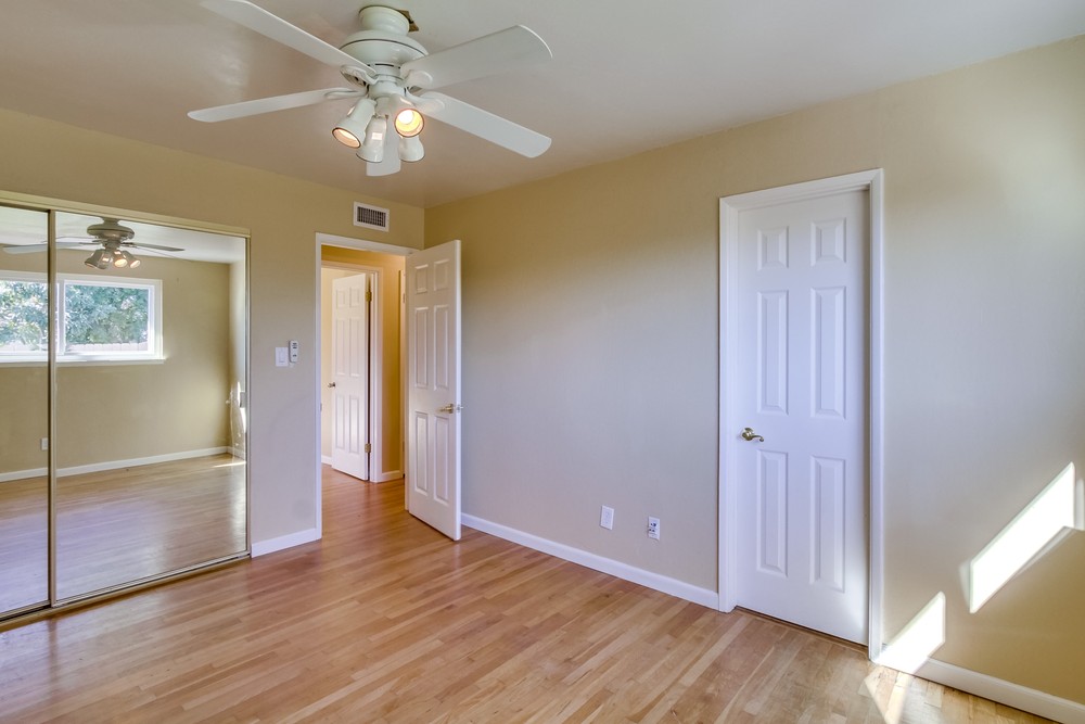 Virtual tour photo 17 of 28 for 3877 Ben St