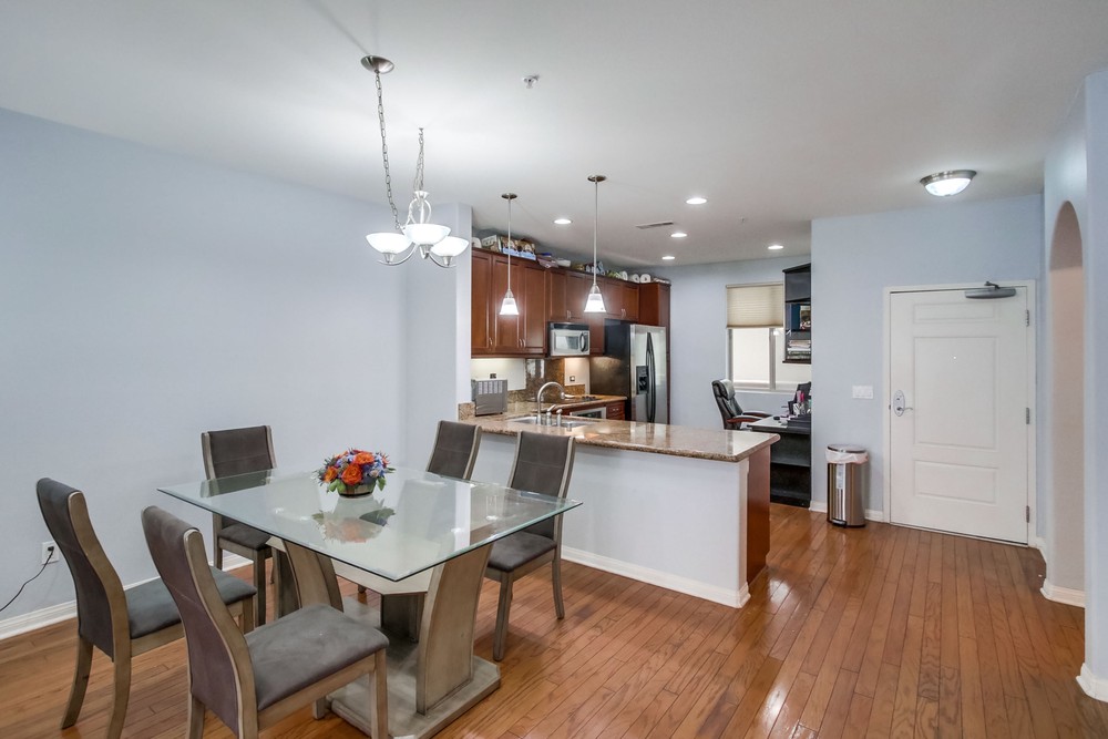 Virtual tour photo 10 of 41 for 3887 Pell Pl UNIT 106
