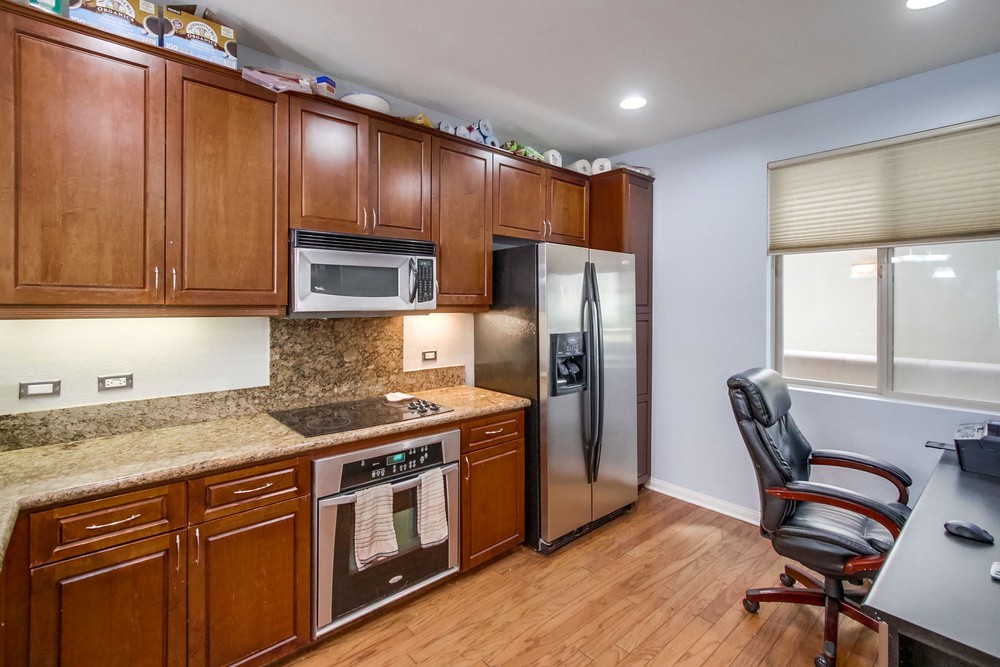 Virtual tour photo 18 of 41 for 3887 Pell Pl UNIT 106