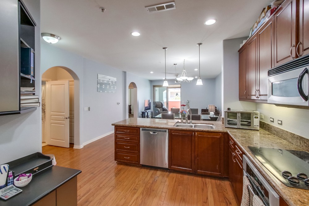 Virtual tour photo 19 of 41 for 3887 Pell Pl UNIT 106