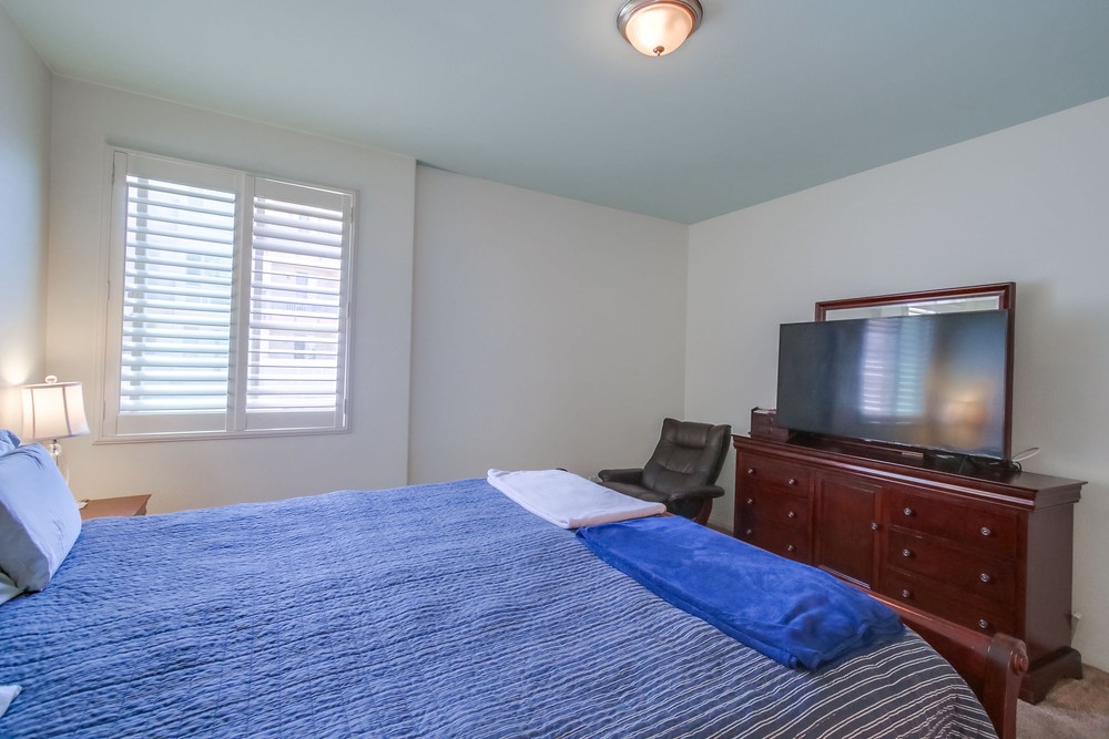 Virtual tour photo 22 of 41 for 3887 Pell Pl UNIT 106