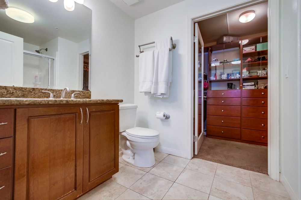 Virtual tour photo 25 of 41 for 3887 Pell Pl UNIT 106