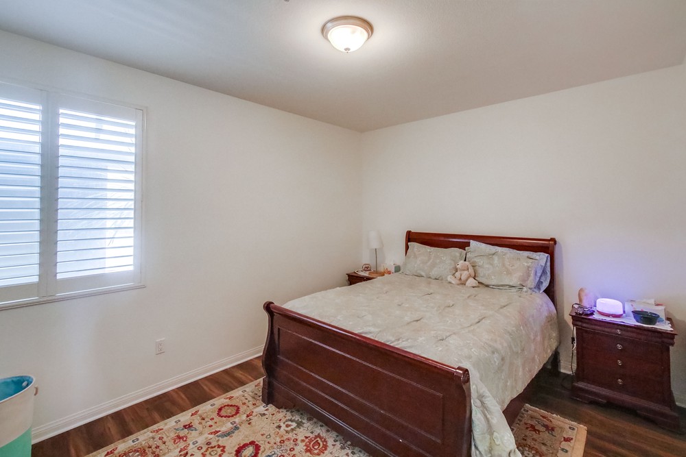Virtual tour photo 27 of 41 for 3887 Pell Pl UNIT 106