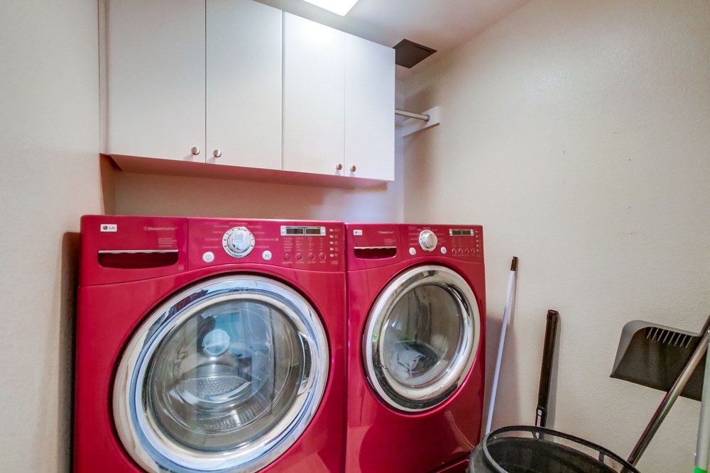 Virtual tour photo 32 of 41 for 3887 Pell Pl UNIT 106
