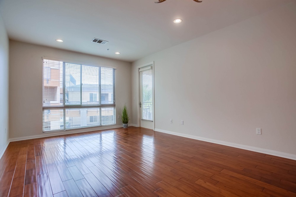 Virtual tour photo 6 of 25 for 3887 Pell Pl