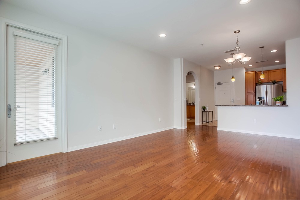 Virtual tour photo 7 of 25 for 3887 Pell Pl