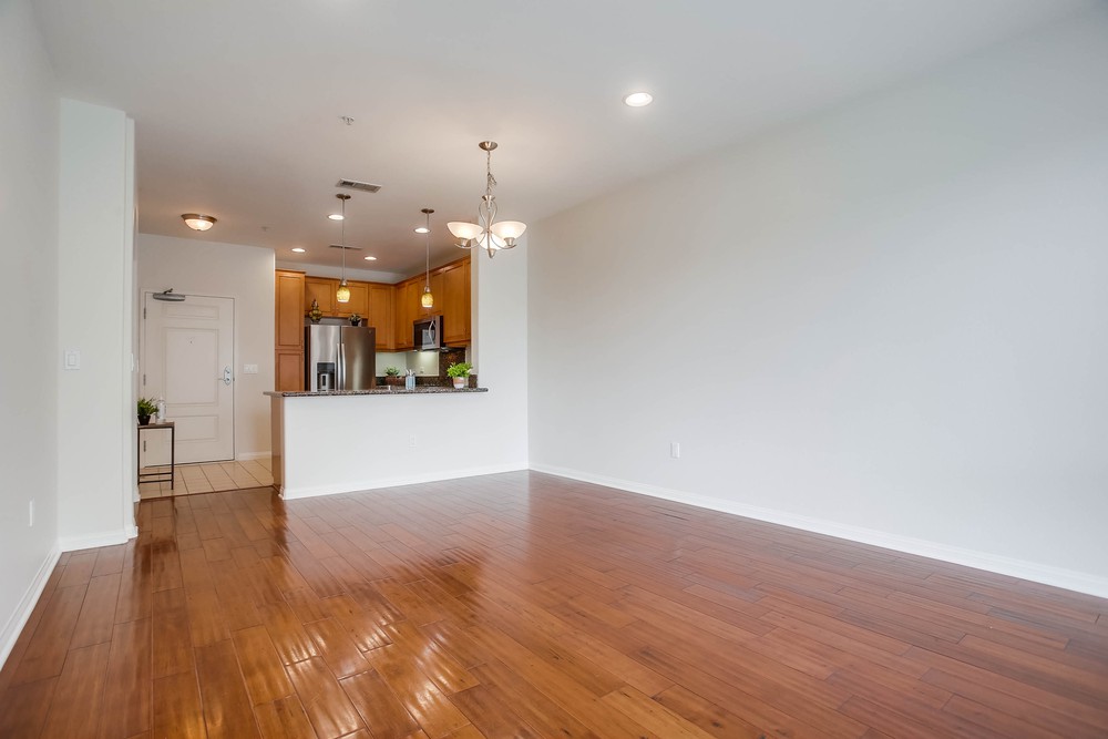 Virtual tour photo 8 of 25 for 3887 Pell Pl