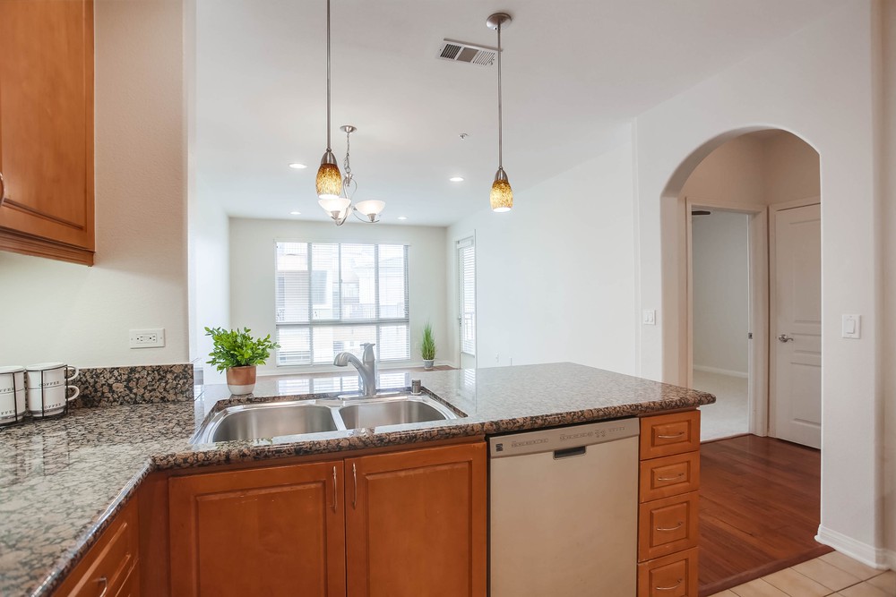 Virtual tour photo 13 of 25 for 3887 Pell Pl