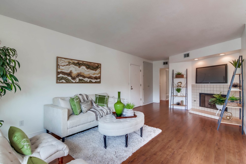 Virtual tour photo 10 of 39 for 3888 Groton St UNIT 4