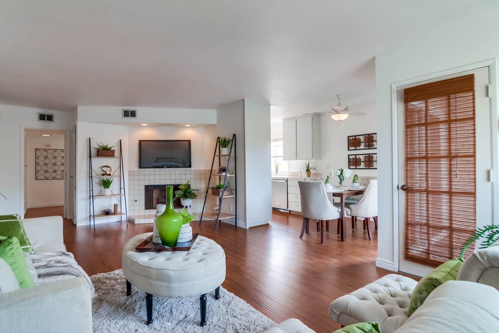 Virtual tour photo 12 of 39 for 3888 Groton St UNIT 4