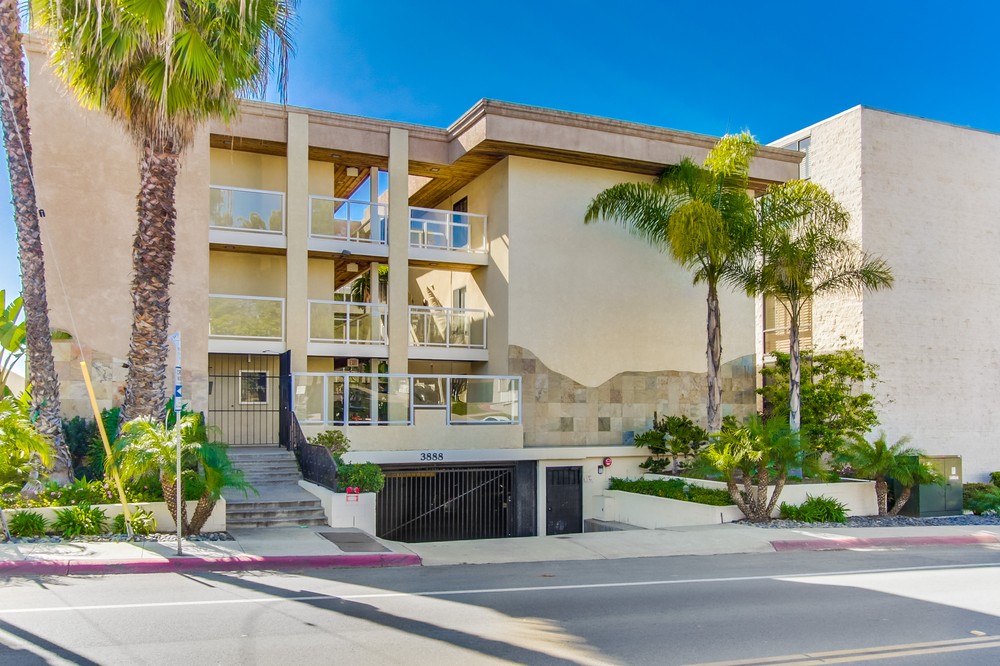 Virtual tour photo 3 of 48 for 3888 Riviera Drive #303