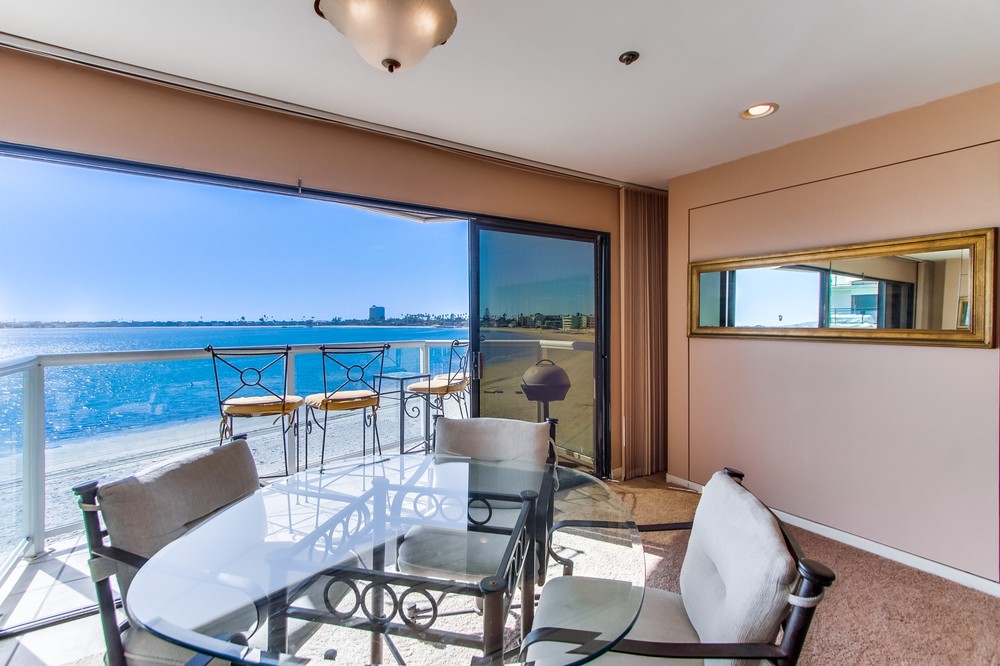 Virtual tour photo 10 of 48 for 3888 Riviera Drive #303