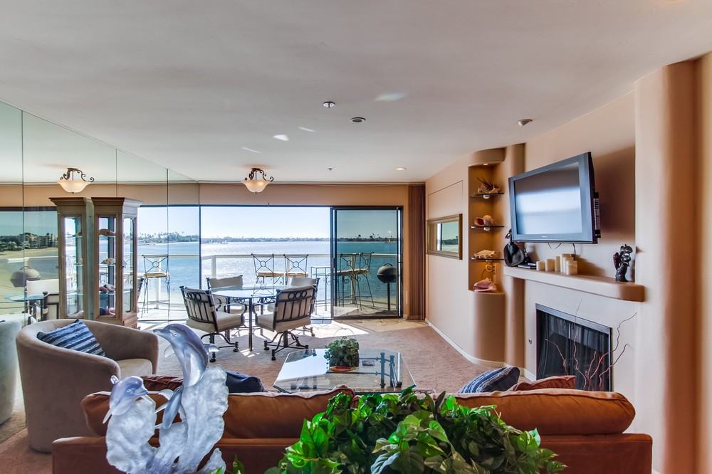 Virtual tour photo 11 of 48 for 3888 Riviera Drive #303
