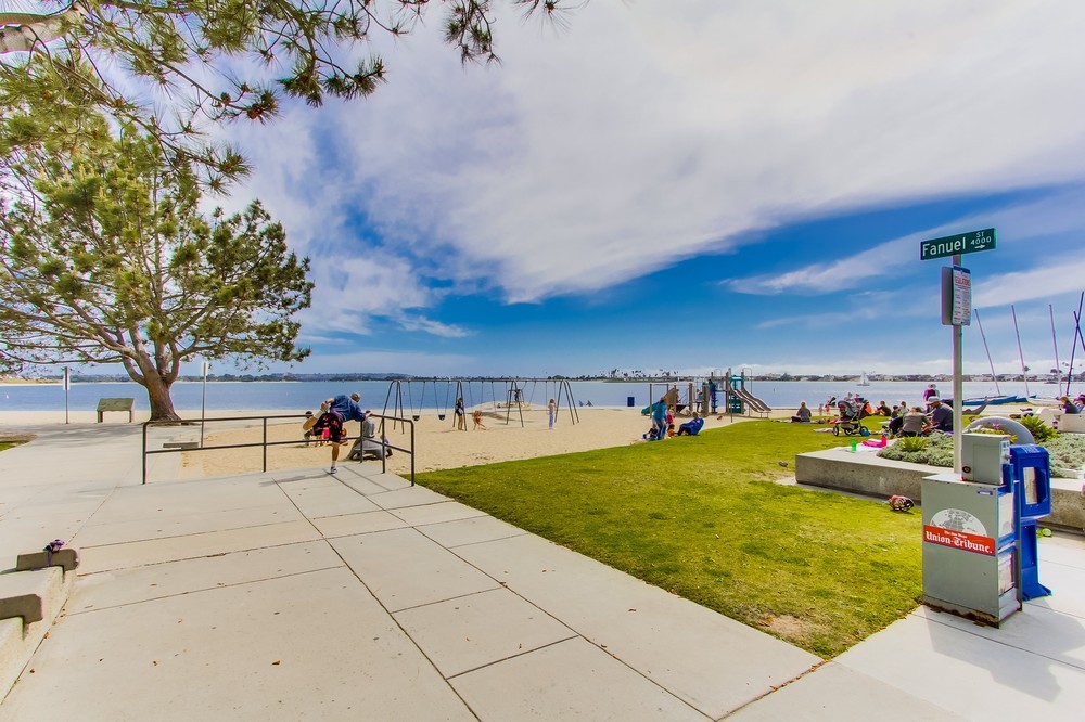Virtual tour photo 45 of 48 for 3888 Riviera Drive #303