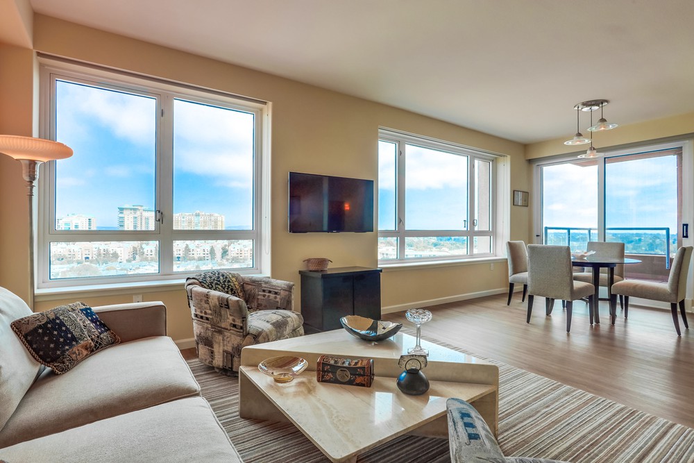 Virtual tour photo 7 of 30 for 3890 Nobel Dr UNIT 1308