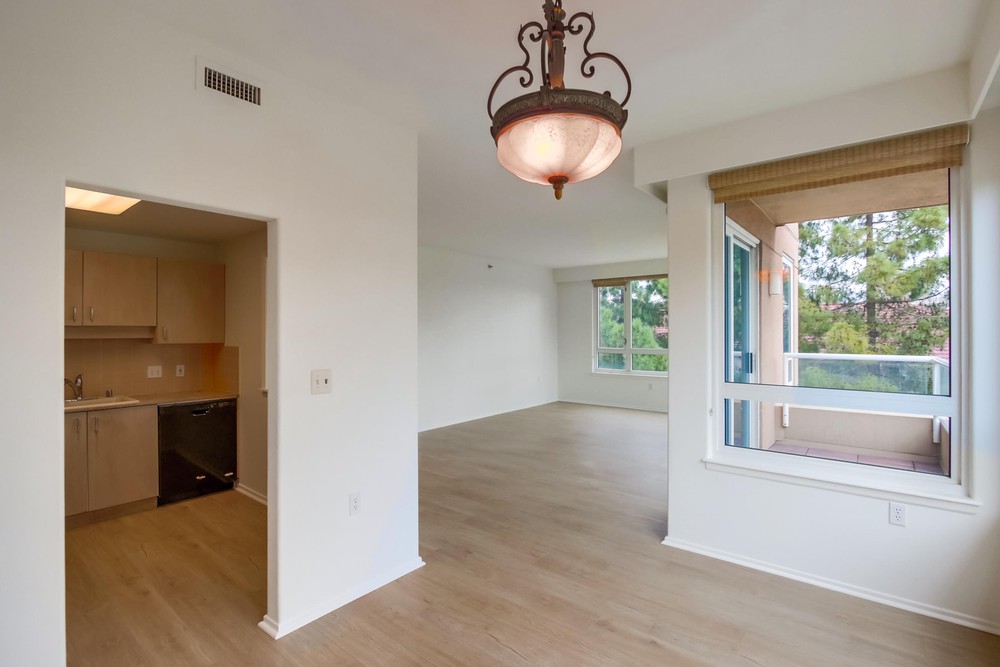 Virtual tour photo 19 of 36 for 3890 Nobel Dr UNIT 307