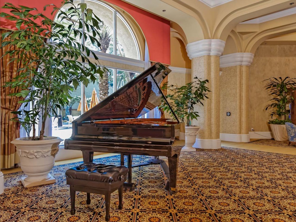 Virtual tour photo 8 of 36 for 3890 Nobel Dr UNIT 307
