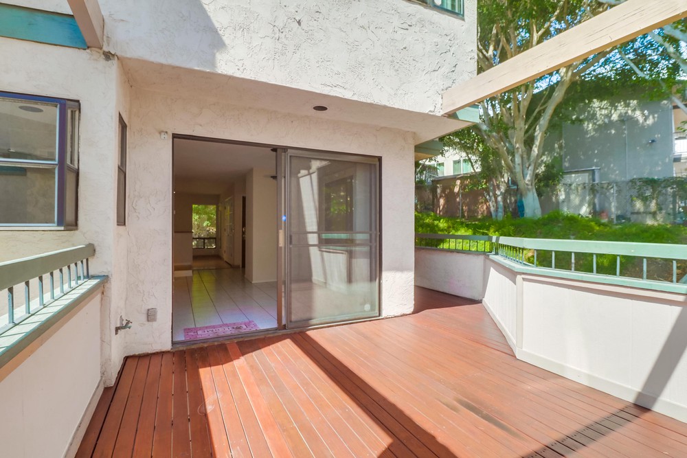 Virtual tour photo 21 of 46 for 3893 California St UNIT 10