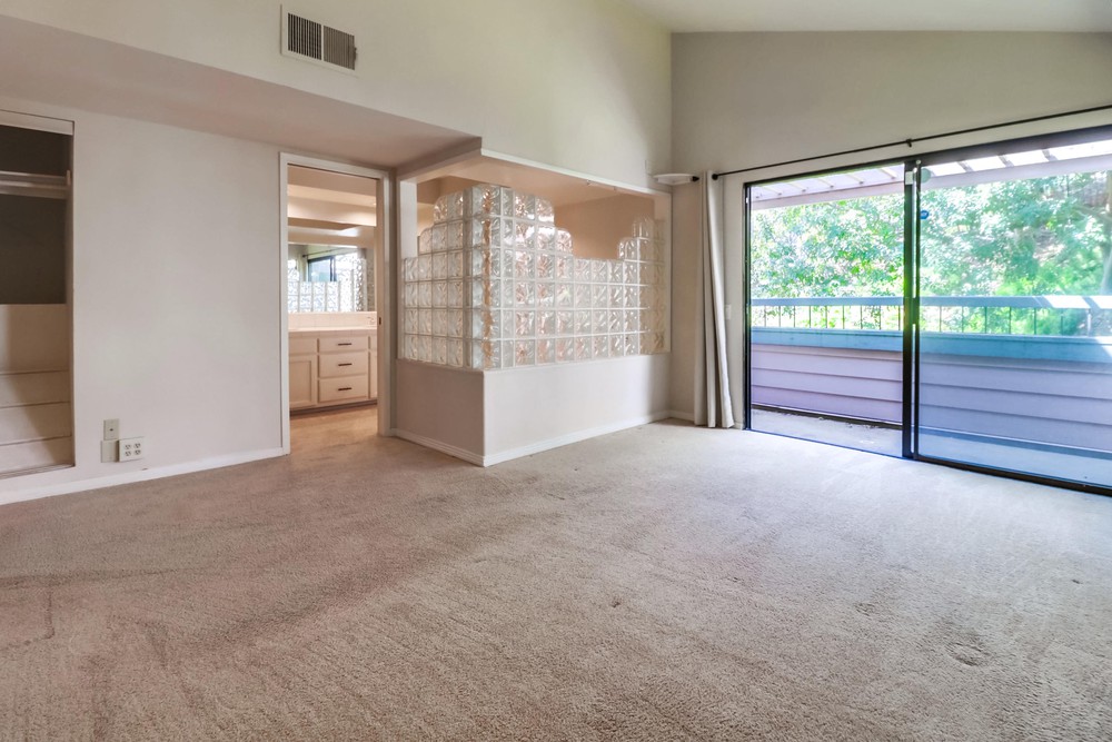 Virtual tour photo 28 of 46 for 3893 California St UNIT 10