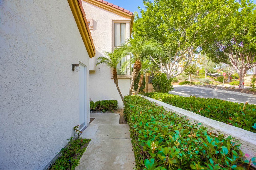 Virtual tour photo 7 of 56 for 3894 Fallon Cir