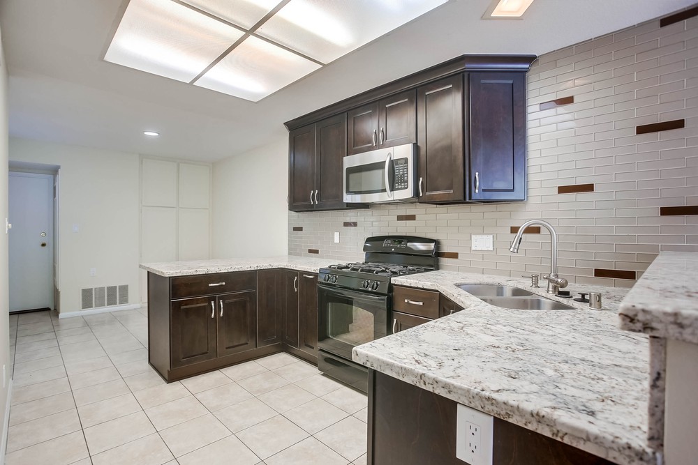 Virtual tour photo 21 of 56 for 3894 Fallon Cir
