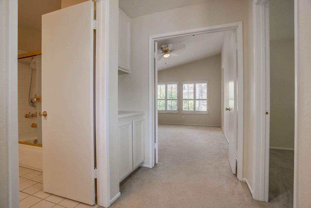 Virtual tour photo 31 of 56 for 3894 Fallon Cir