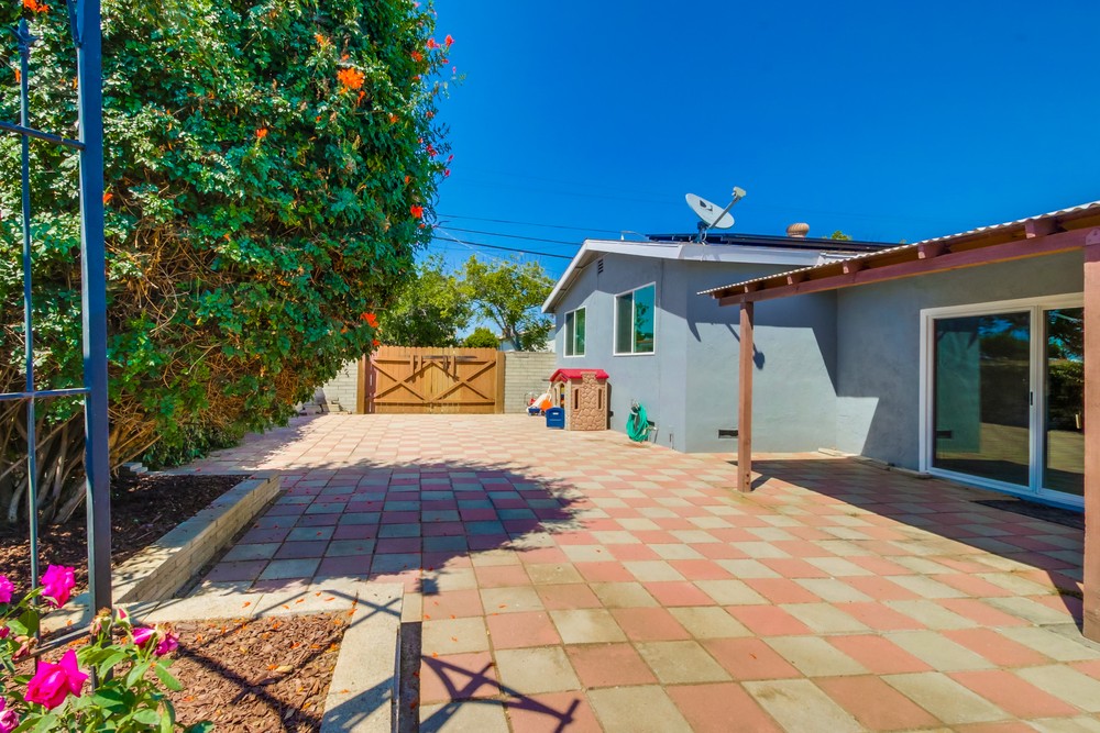 Virtual tour photo 45 of 48 for 3896 Marlesta Dr