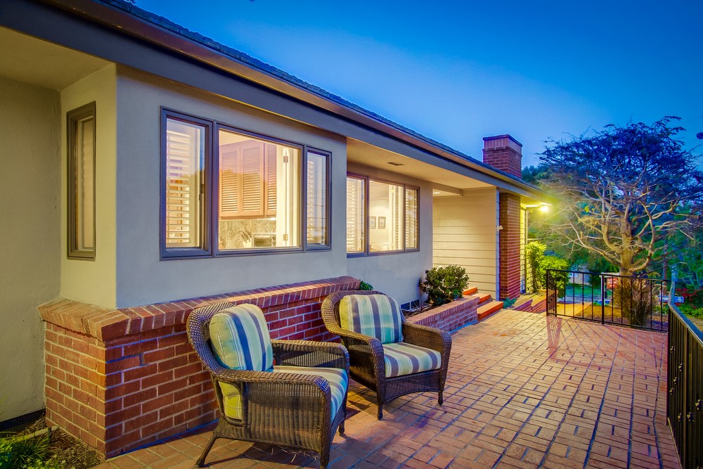 Virtual tour photo 6 of 98 for 3902 La Cresta Dr