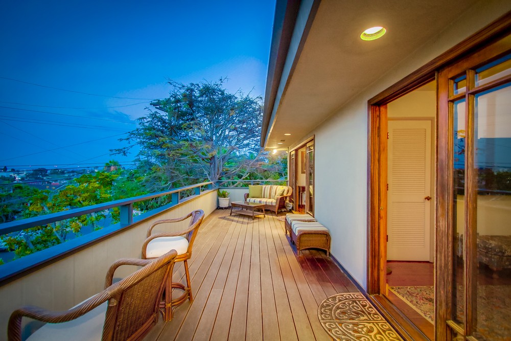 Virtual tour photo 13 of 98 for 3902 La Cresta Dr